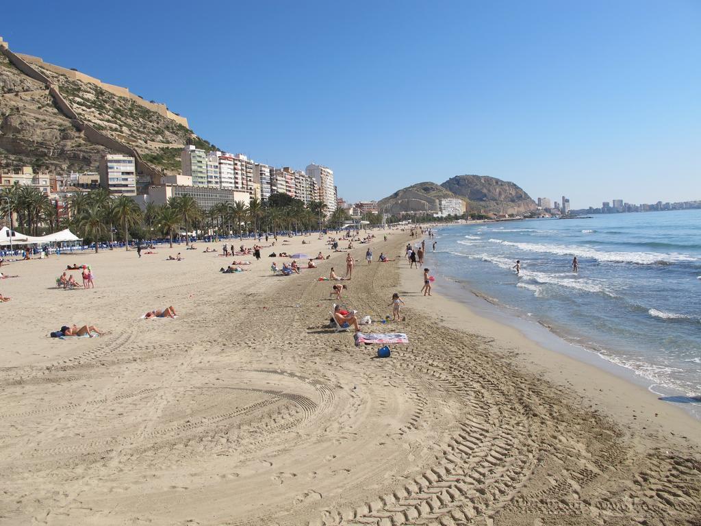Apartamentos Romero Alicante Buitenkant foto